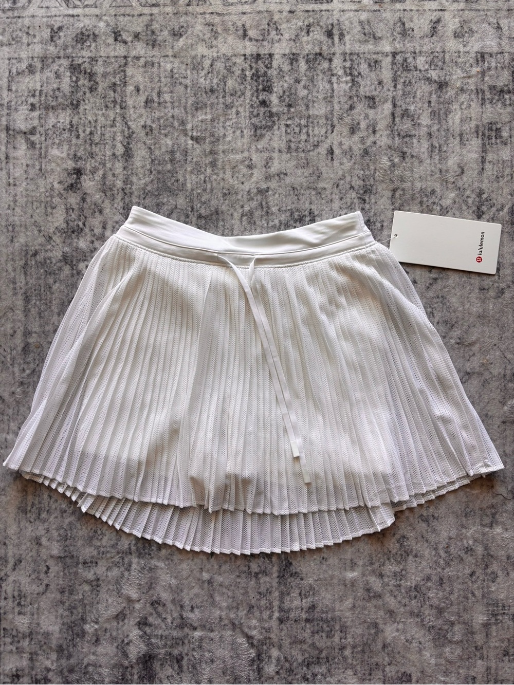 Lululemon White Pleated Circle Skirt